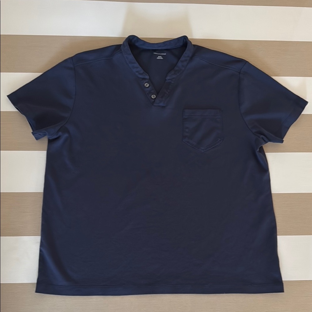 Saks Fifth Avenue Men's Navy Blue Shirt - XL
